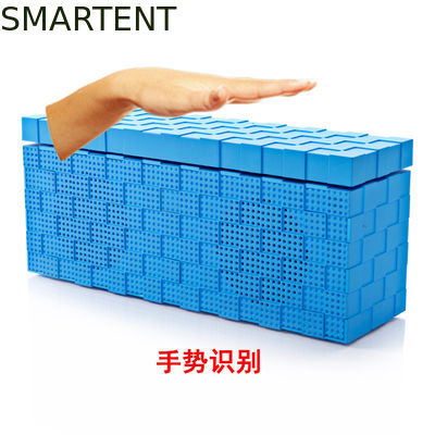 Comprar Cubo Bluetooth da água do controle de movimento que caminha o orador com telefonema livre das mãos Fabricação em linha