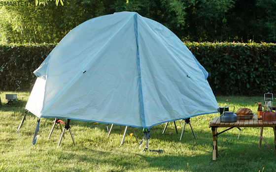 Explore o ar livre com nossas tendas de acampamento ao ar livre 200*120*95CM Azul 210D Poliéster Oxford Cama de tenda com cama de acampamento dobrável fornecedor