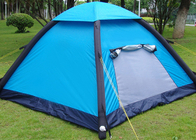Tenda de acampamento de poliéster inflável para o exterior, à prova d'água, 190T 210*210*135CM 2 pessoas fornecedor