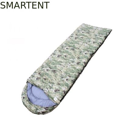 Comprar Resistente à água 200GSM Sacos de dormir de montanha de fibra oca Camuflagem Design de envelope Fabricação em linha