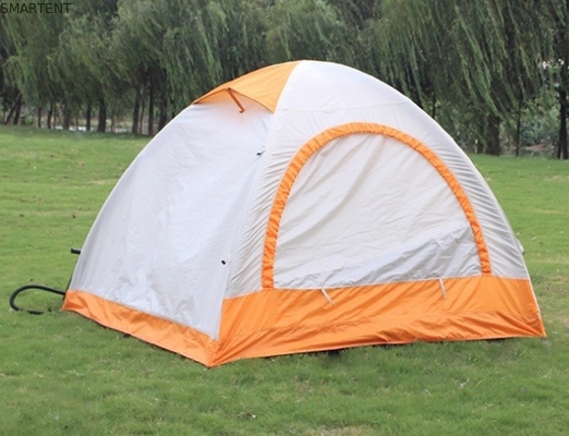 Tenda de acampamento inflável branca de camada única 210X210X150cm Tendas infláveis 3000mm fornecedor